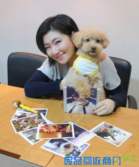 selina再度携手周杰伦穿婚纱扮公主 