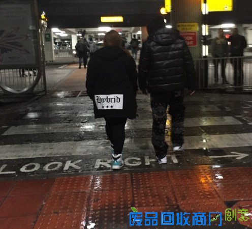 周 杰伦昆凌婚纱 照 似 文艺 片 去年登记结婚 