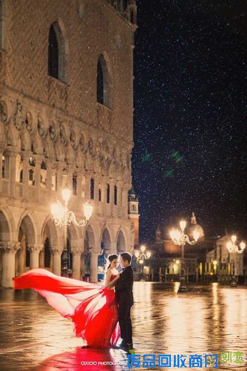 快让摄影师给你们拍这样的欧式婚纱照!