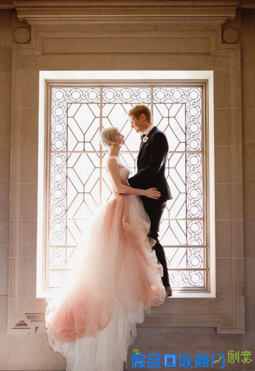 快让摄影师给你们拍这样的欧式婚纱照!