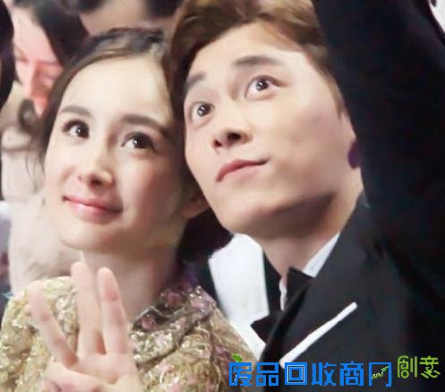 【图】杨幂穿可爱熊外套 与刘恺威被曝已离婚李易峰躺枪