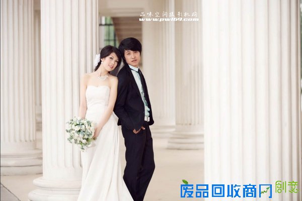 北京婚纱摄影;冬季婚纱照怎样保暖又时尚了