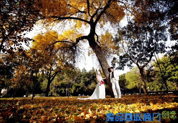 北京婚纱摄影;冬季婚纱照怎样保暖又时尚了