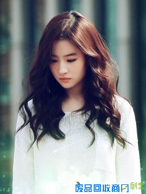 刘亦菲发型图片5