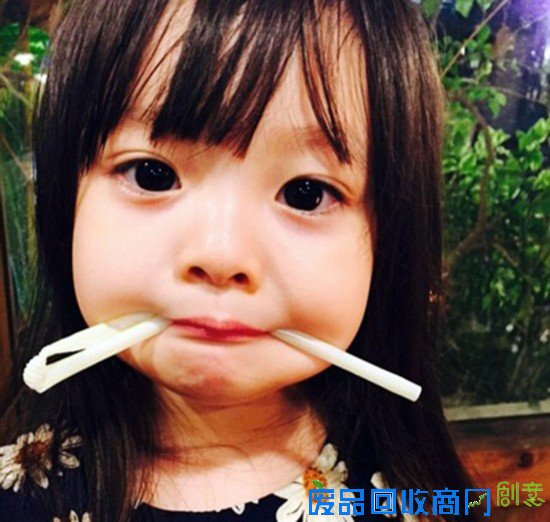 日韩混血小萝莉可爱逆天吸粉数十万(图)