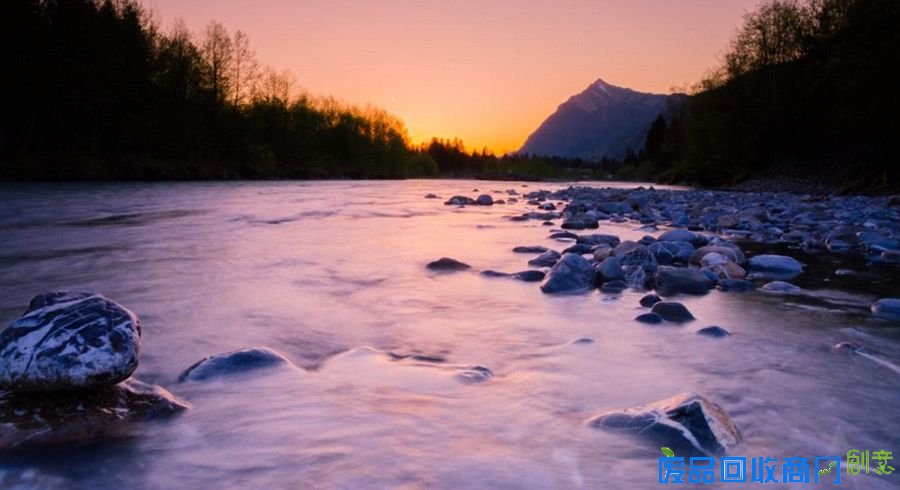 英学生用延时摄影拍出惊人欧洲美景