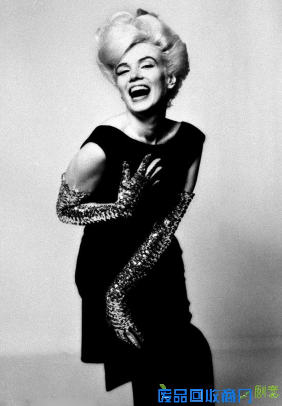 美摄影大师遗作将展出包括最后的梦露【组图】