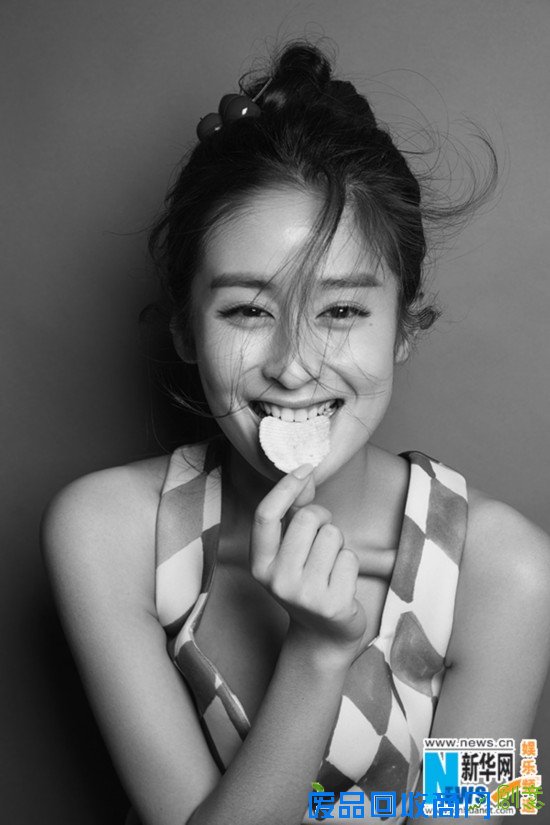 颖儿俏皮可爱登COSMO好似萌动小精灵(组图)