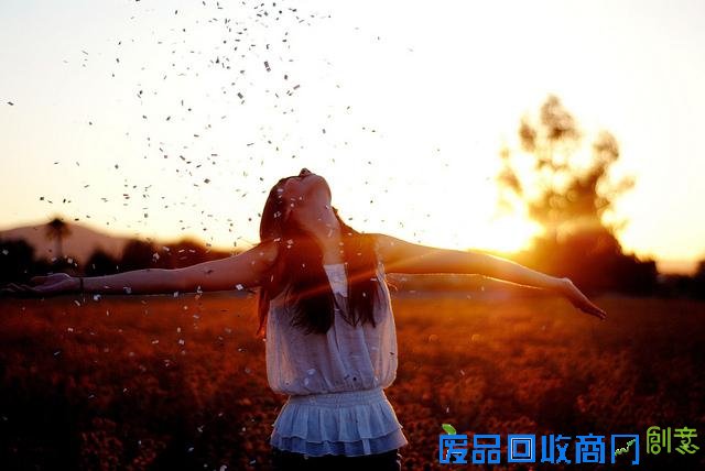 唯美伤感夕阳美景lomo暖色系唯美图片