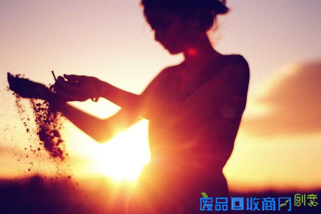 唯美伤感夕阳美景lomo暖色系唯美图片