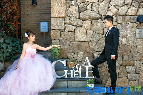 8个创意造型,让你的婚纱照个性十足