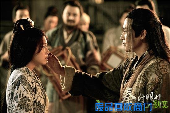 陈妍希饰演的端木蓉和陆毅饰演的盖聂