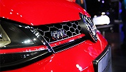 全新高尔夫GTI:是“小钢炮”也是“暖男”