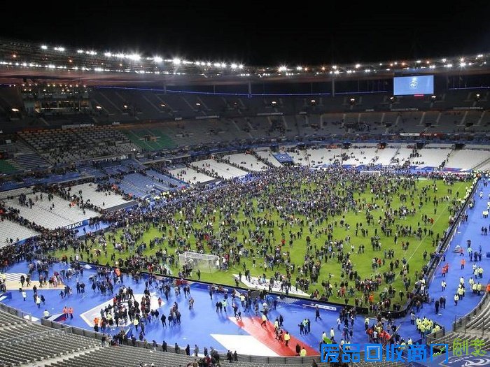 【图集】巴黎:突如其来的悲伤