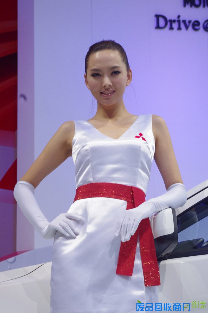 三菱汽车模特-美女画报-人气美女-汽车生活-奥拉