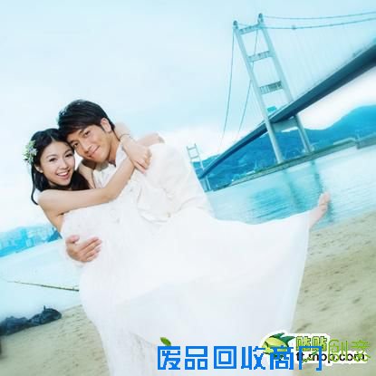 TVB情侣早年唯美婚纱照 当年纯情如今难逃分手结局