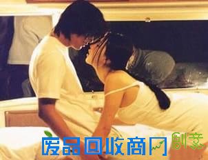 夫妻睡房有这物赶紧扔了 婚纱照摆放也有禁忌(组图)