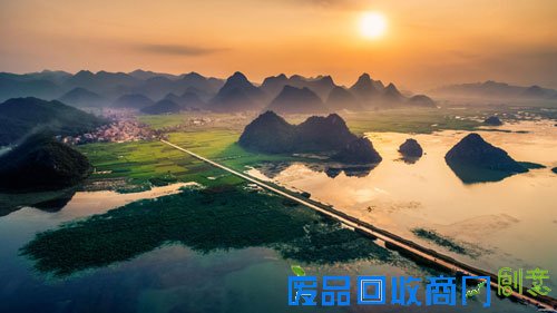 作品名称:魅力普者黑 作者:程程