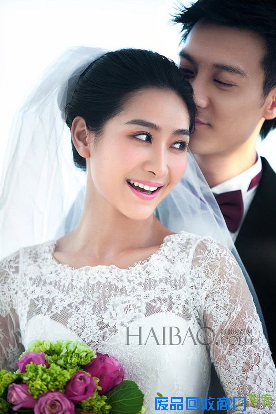 陶昕然何建泽婚纱照