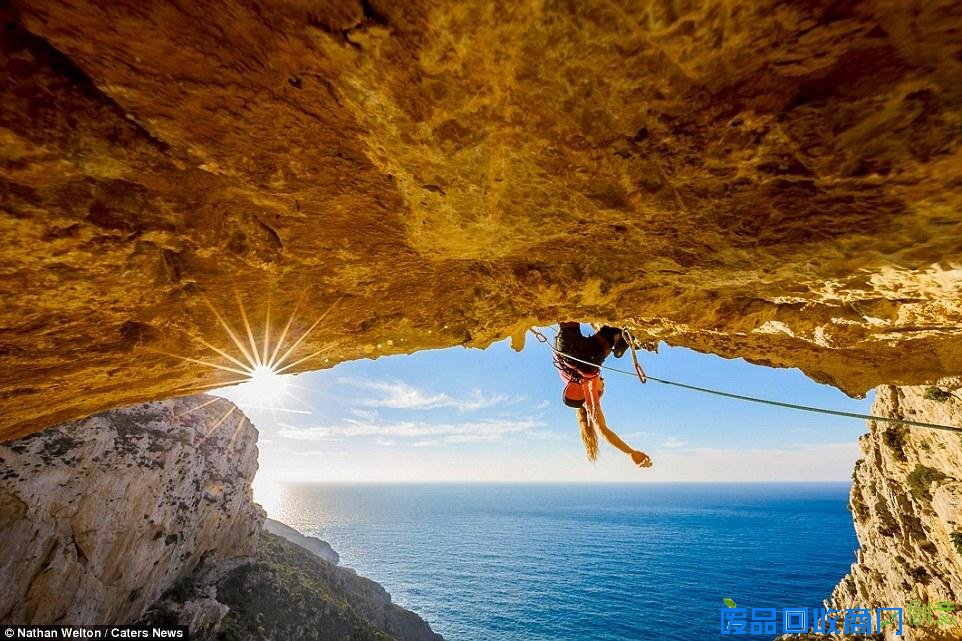 峭壁上的美女攀岩家 华声在线衡阳频道