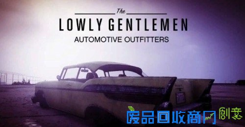 《侠盗猎车5》玩家摄影美图 爆乳妹纸站墙根等啥?