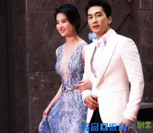 刘亦菲宋承宪心情大好 有望闪婚唯美婚纱照提前看