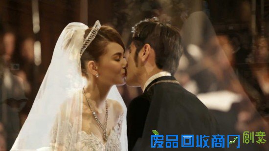 杨幂昆凌何洁张雨绮85后女星大婚现场美哭