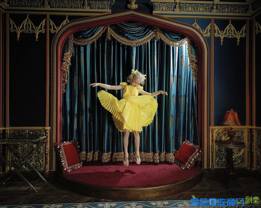 美杂志编辑办摄影展览聚焦巨富生活 美杂志编辑办摄影展览聚焦巨富生活