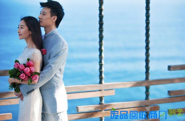 “安小主”陶昕然最新婚纱照曝光 花样动作难度高