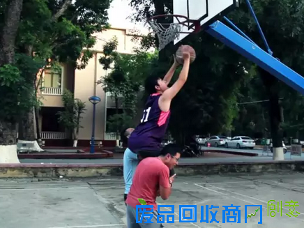 吓死宝宝了，原来朋友圈里的美照是这么拍出来的