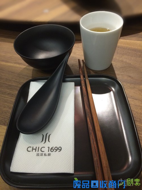 【chic1699远洋私厨】极致黑白配的创意养生私厨