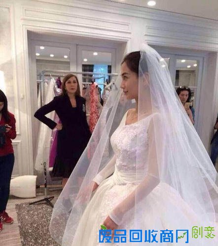 网传黄晓明10月上海大婚 Baby试婚纱照首次曝光