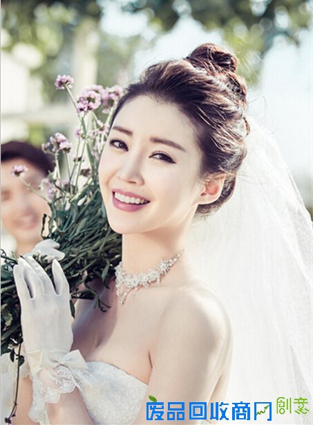 韩式婚纱照新娘造型图片 优雅梦幻