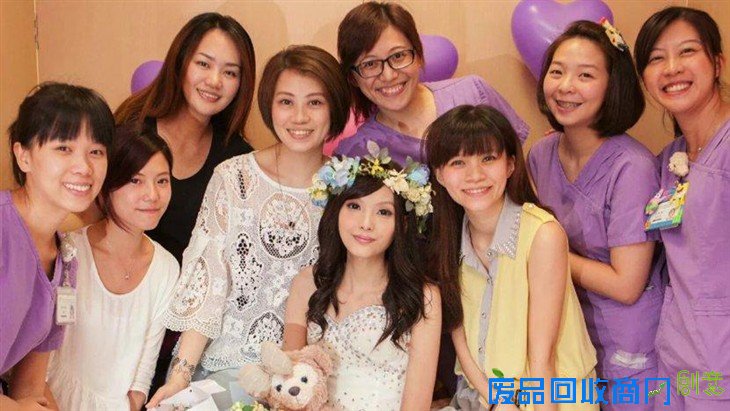 癌症少女圆梦 离世前拍下唯美婚纱照