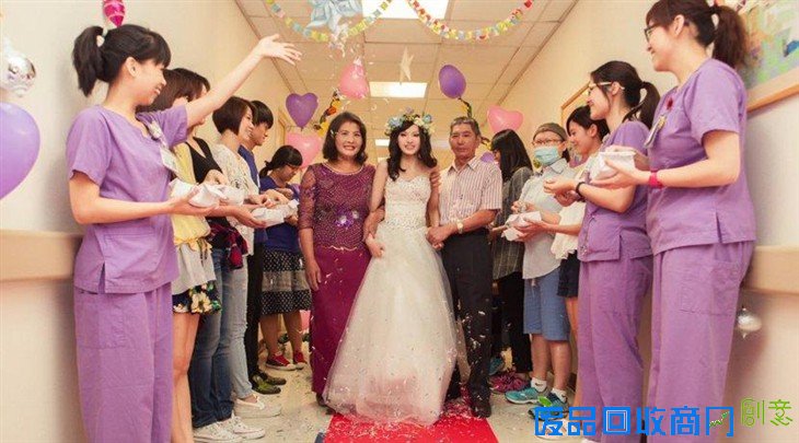 癌症少女圆梦 离世前拍下唯美婚纱照