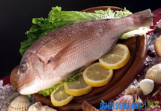 这样吃茄子等于在服毒！一定要告诉身边的人