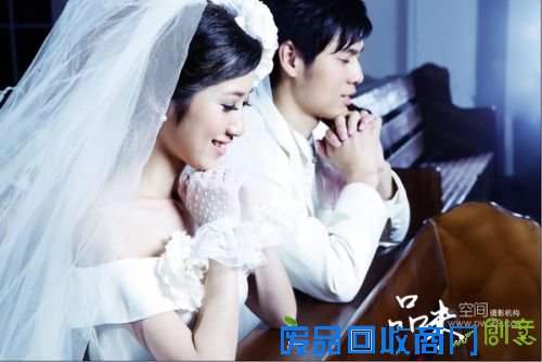 北京婚纱摄影；婚纱照与色彩学的关系