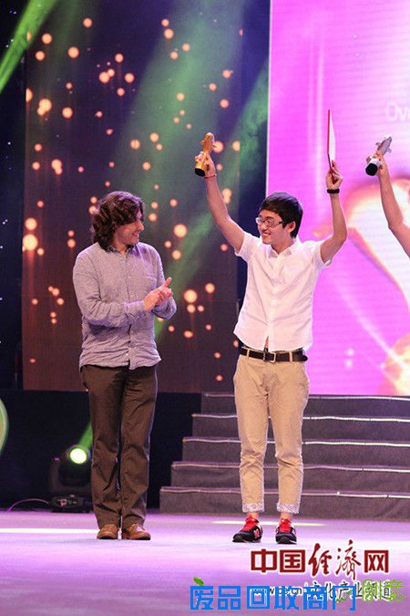 王灿强:创意讲述惠安文化尽抒三代亲情