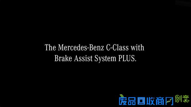 车企创意广告解析第一期 奔驰《永远无法相撞的汽车》