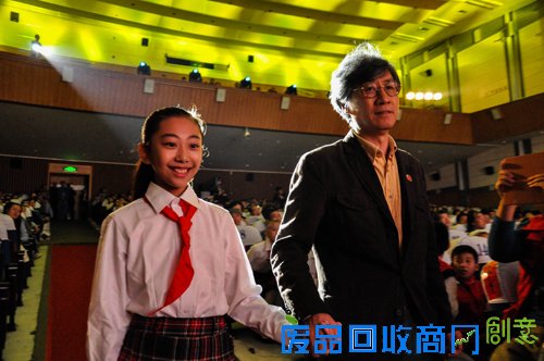 十位摄影大师昨晚获颁“镜美尊”