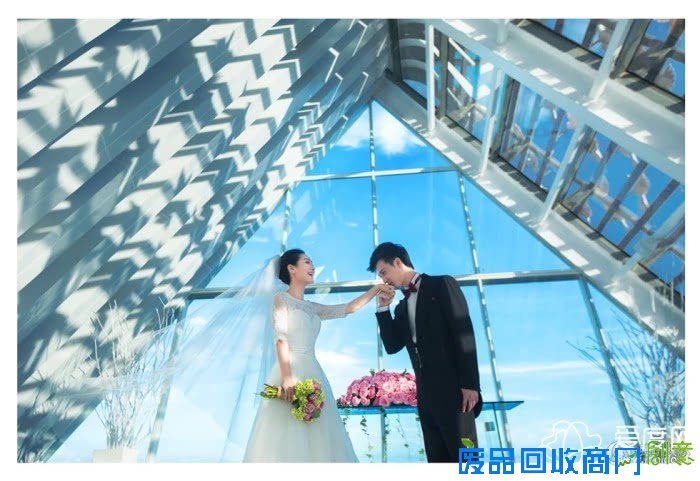 “安小主”陶昕然唯美婚纱照曝光 蓝天碧海恩爱羡煞旁人！