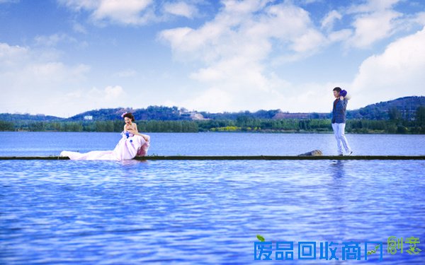 北京婚纱摄影;拍婚纱照6招展现甜美微笑