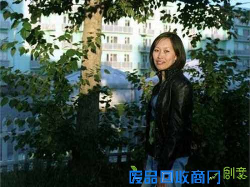 摄影师深入蒙古搜寻美女 结果看呆了（组图）（全文）