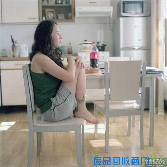 摄影师深入蒙古搜寻美女 结果看呆了（组图）（全文）