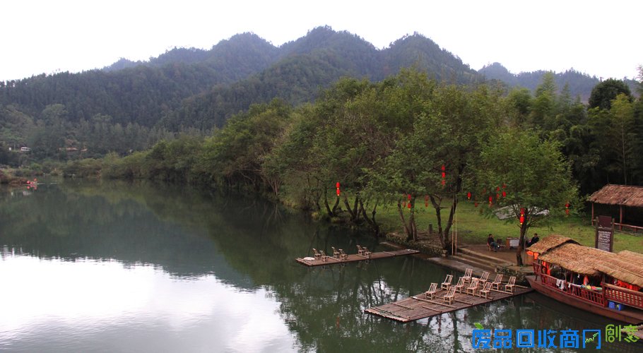 醉美婺源，古道寻枫，行摄最美乡村