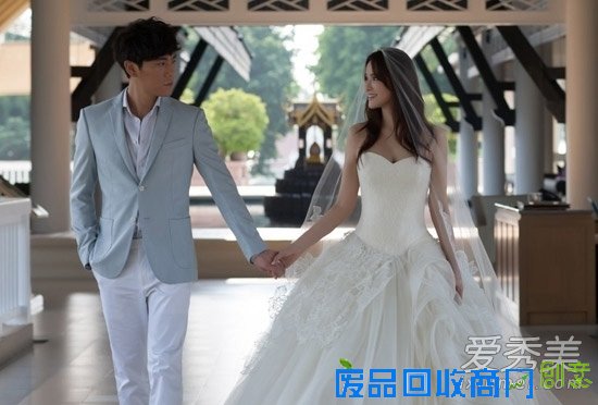 伊能静高调再婚 唯美婚纱照发型抢先看