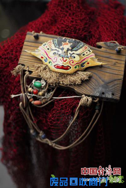 鲎壳脸谱第一人