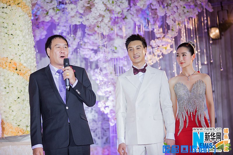 陶昕然何建泽大婚拥吻飙泪 刘德华孙俪送祝福