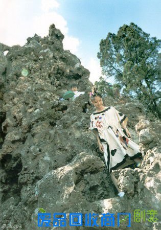 日本女星宫崎葵 云南拍摄唯美写真(图)