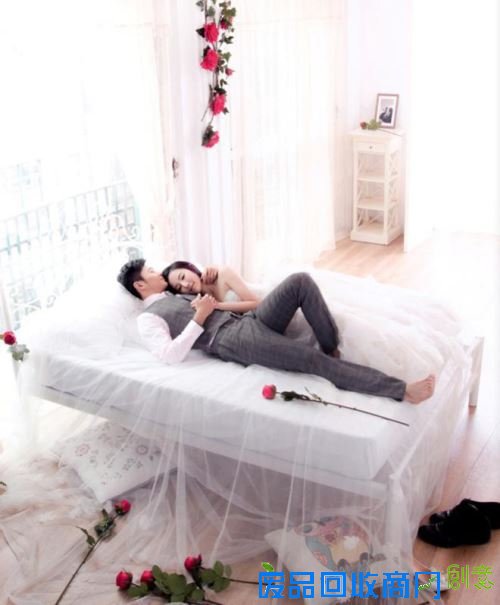 最冷的十二月，米兰婚纱摄影最完美的温暖呈现